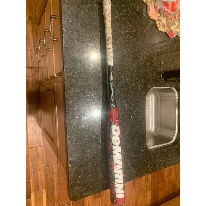 DeMarini Voodoo Bat (-3) 30 oz 33" (Used)