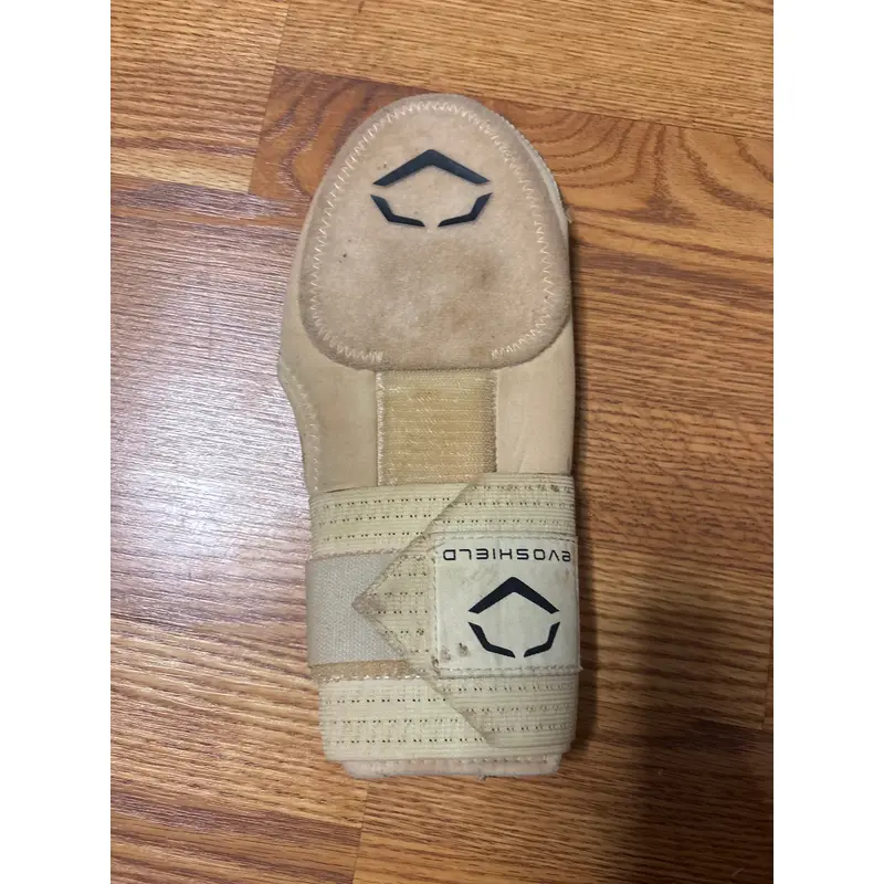 Brown Junior EvoShield Wrist Guards (Used) Sliding mitt