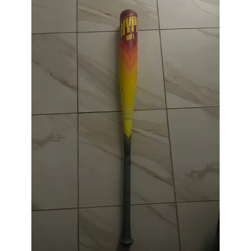 Used 2024 Easton USSSA Certified Composite 28 oz 32" Hype Fire Bat