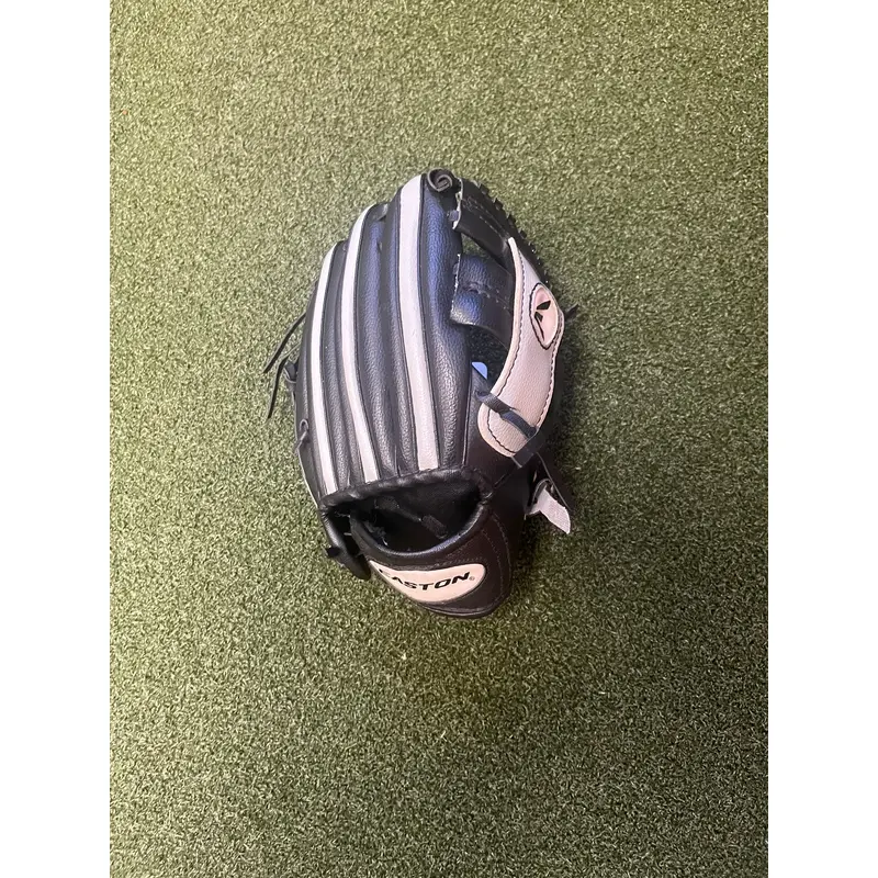 Easton 9.5 T-Ball Glove: EKPF9500 (3686)