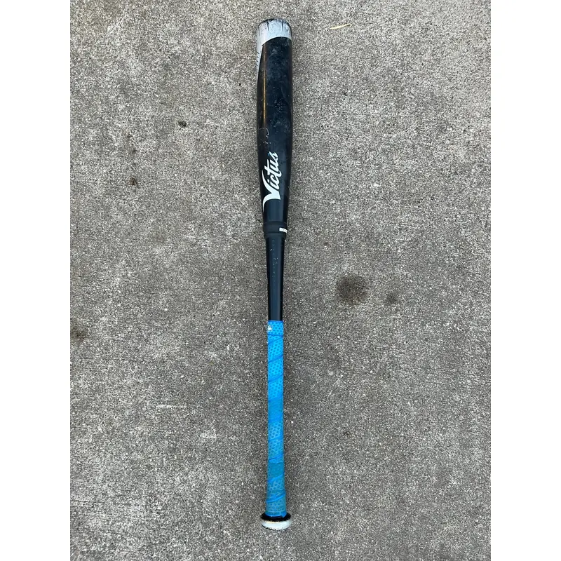 Victus Nox (-3) 30 oz 33" (Used)