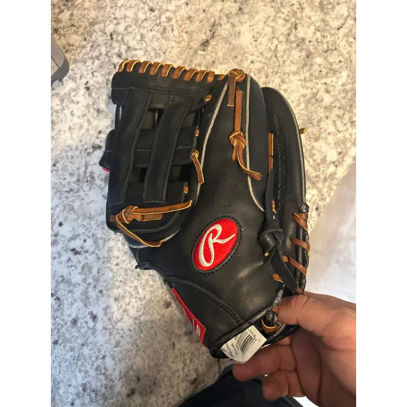 Rawlings Right Hand Throw Gamer Series Baseball Glove 11.75" (New)