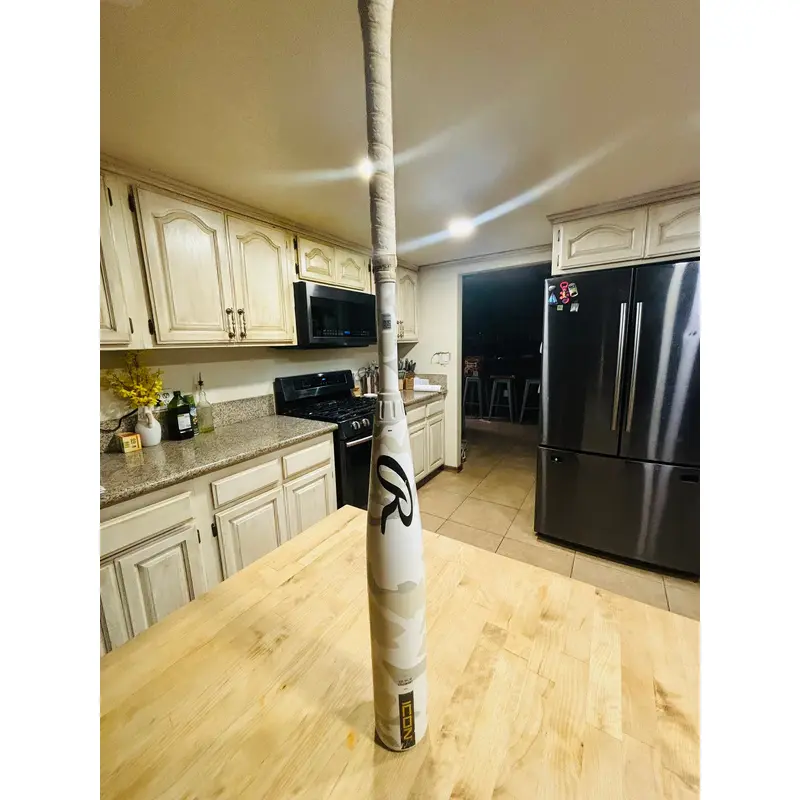 2025 Rawlings Icon Composite USSSA Certified Bat (-5) 28 oz 32" (Used)