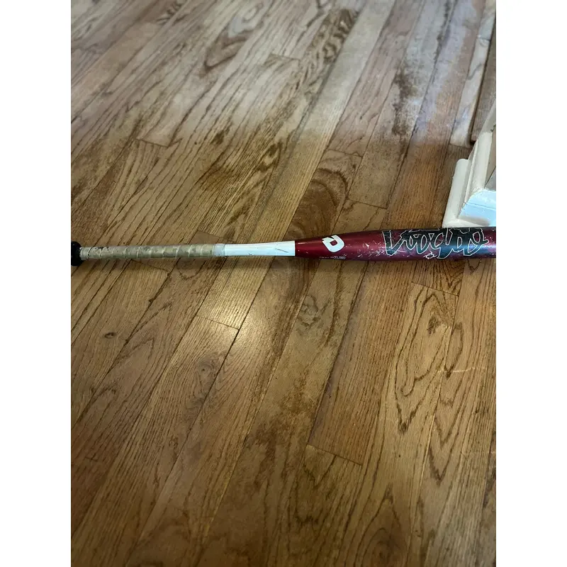 DeMarini Voodoo Bat (-13) 18 oz 31" (Used)