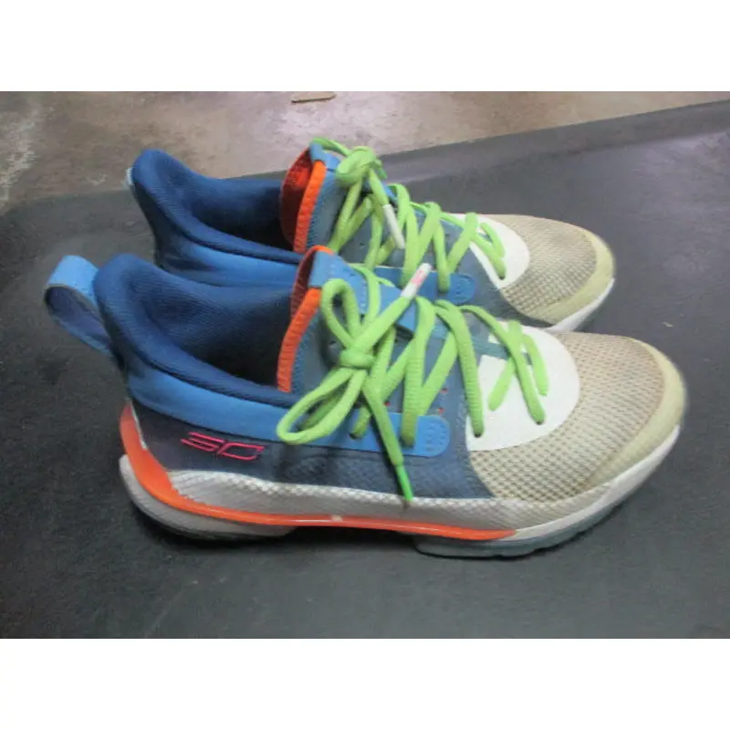 Used Under Armour Basketball Shoes Size 5