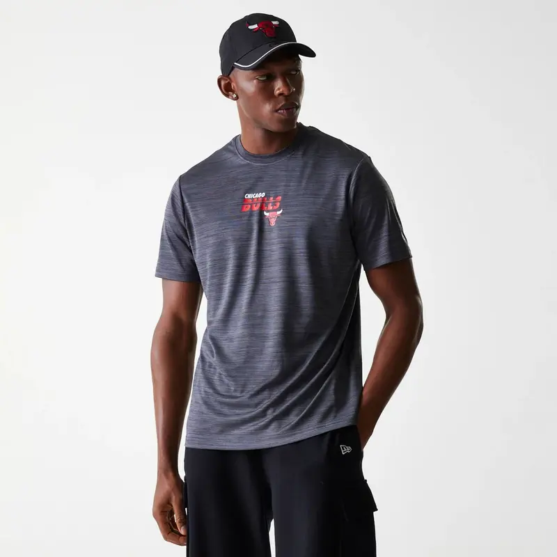 Chicago Bulls NBA Essentials Black T-Shirt