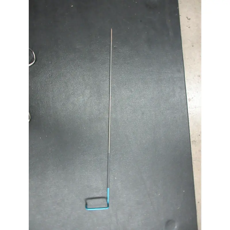 Used Golf Club Stand and Club Caddy Keeps Your Clubs Clean