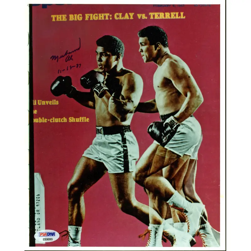 Muhammad Ali Boxing Authentic Signed 8X10 Photo Autographed PSA/DNA #E53093