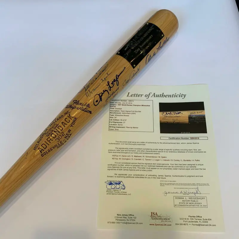 1957 Milwaukee Braves World Series Champs Team Signed Bat Hank Aaron JSA COA