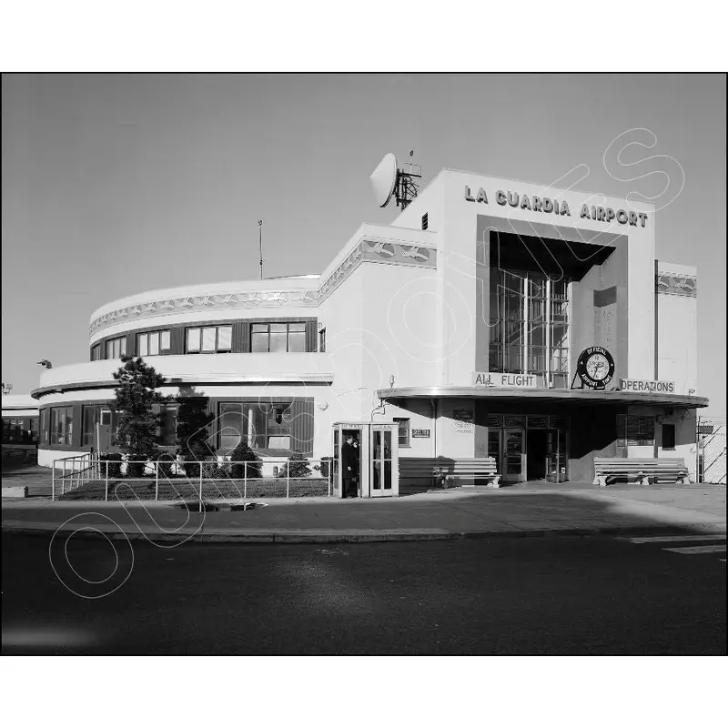 1940 LaGuardia Airport 8X10 Photo - East Elmhurst Queens New York - 2521