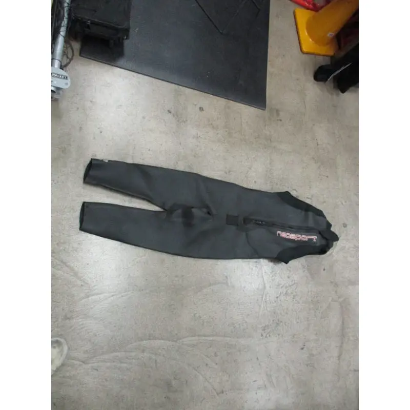 Used Neosport Sprint Sleeveless 5/3mm Triathlon Wetsuit Small
