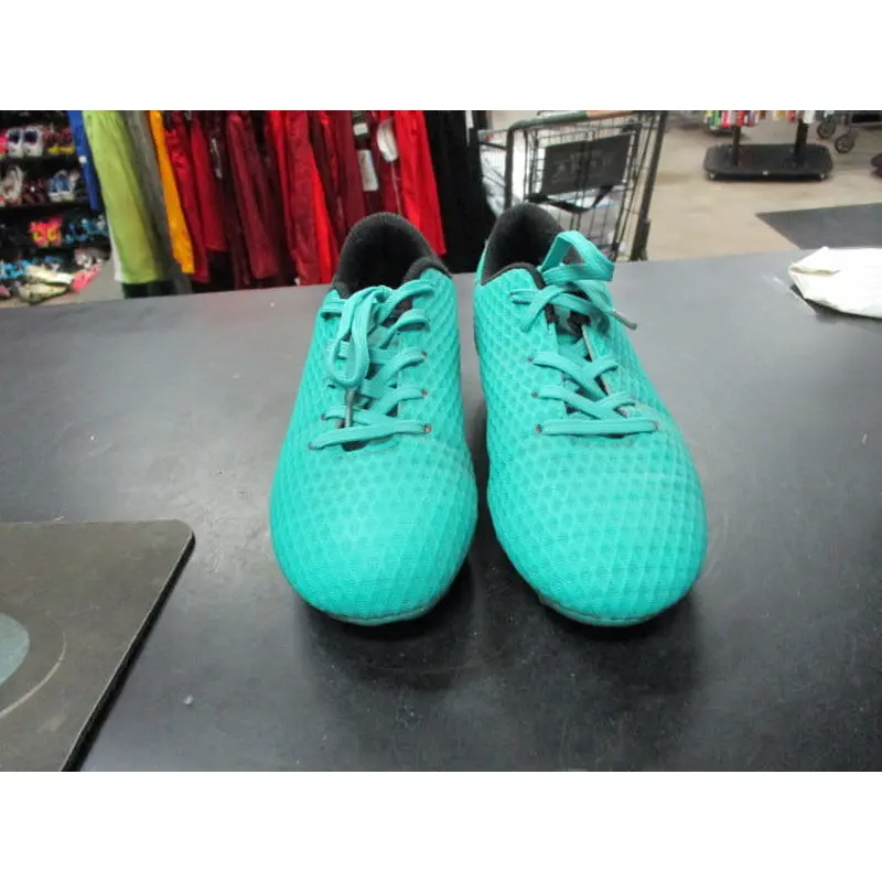 Used Hawkwell Size 3 Soccer Cleats