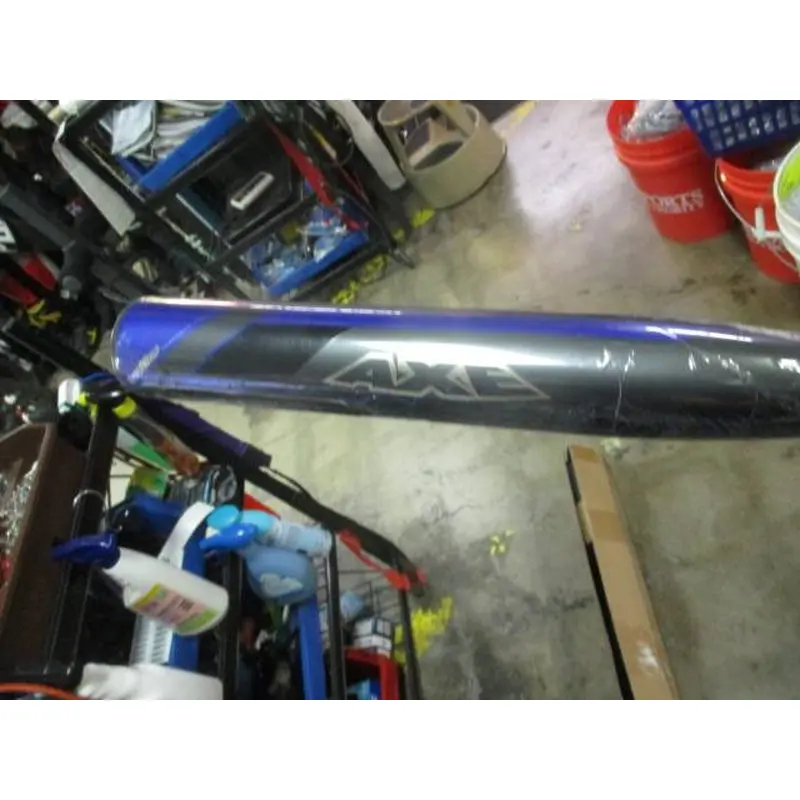 AXE Avenger Pro Composite 30" 20oz Softball Bat