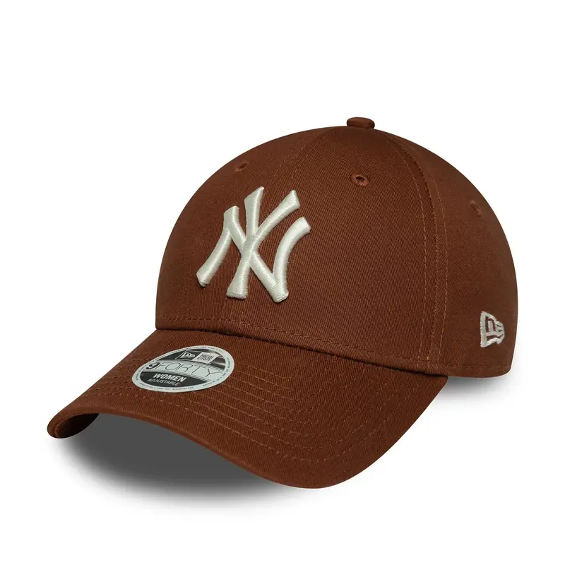 New York Yankees Womens MLB League Essential Brown 9FORTY Adjustable Cap