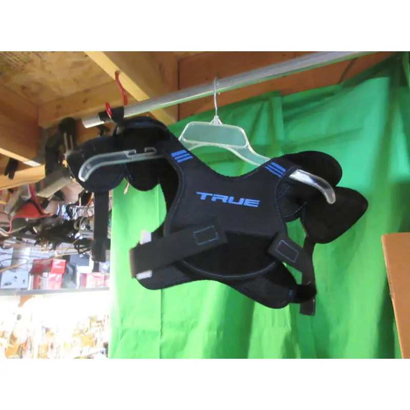 Used True Kids Size Small Ice Hockey Shoulder Pads