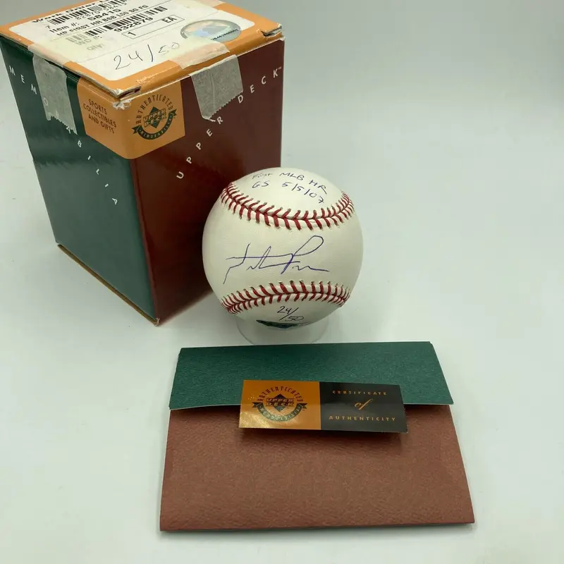 Hunter Pence "First MLB Home Run" Rookie Signed Baseball UDA Upper Deck COA