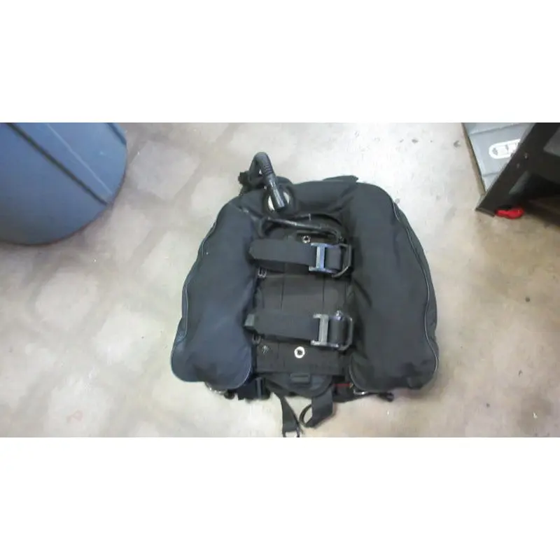 Used Zeagle Ranger BCD Adult Size Small