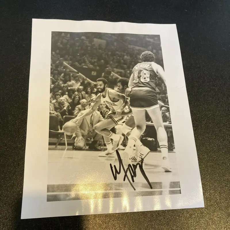 Walt Frazier New York Knicks Signed Autographed Photo