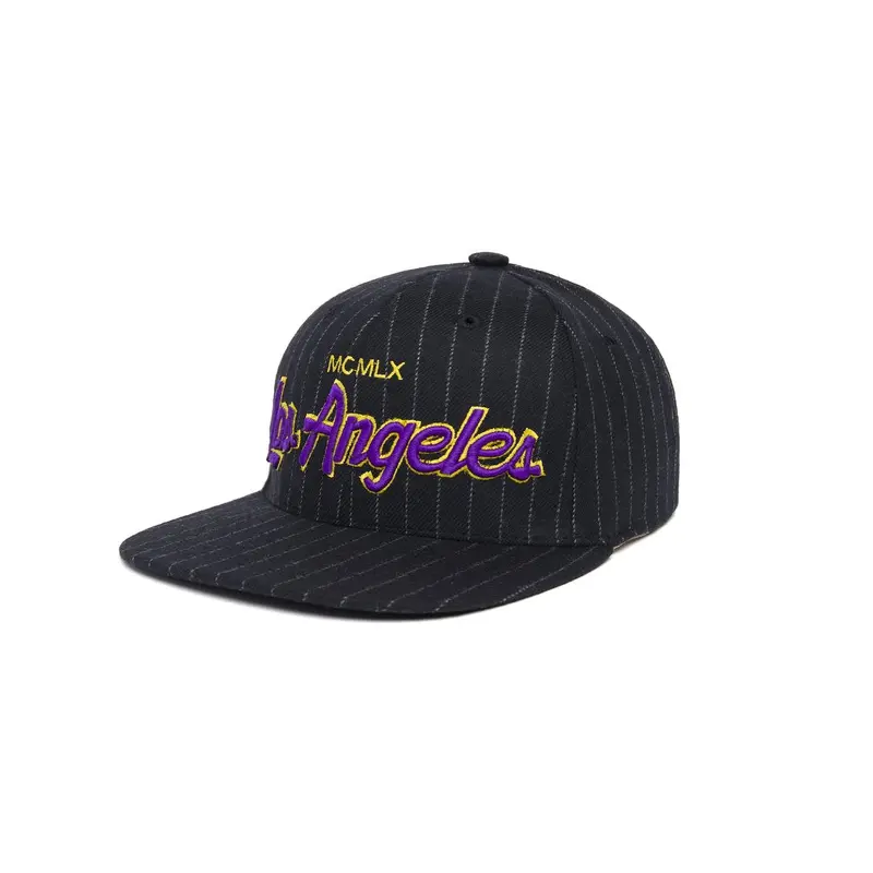 The DTC Chalk Pinstripe MCMXL VI Los Angeles - Sort/hvid Pinstripe
