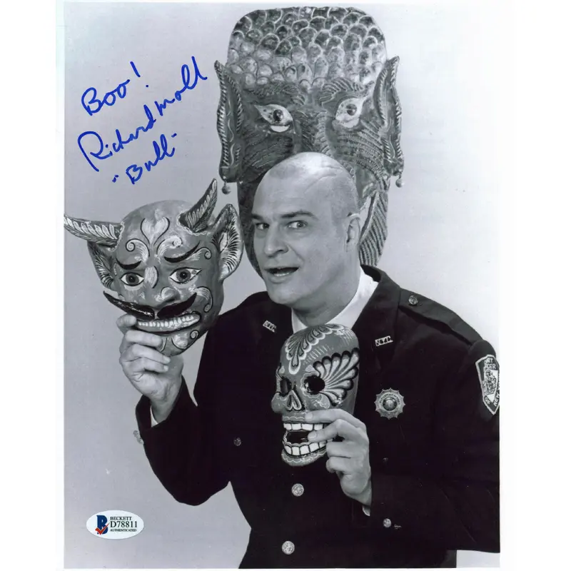 Richard Moll Night Court "Boo! Bull" Authentic Signed 8x10 Photo BAS #D78811