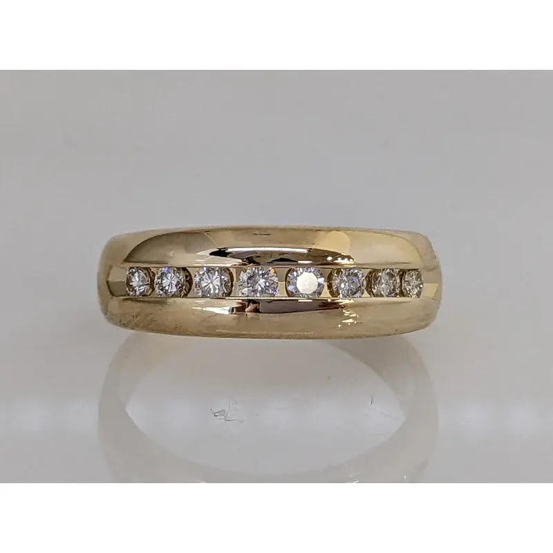 14K .24 CARAT TOTAL WEIGHT SI2 H DIAMOND ROUND (8) ESTATE CHANNEL SET BAND 3.6 GRAMS
