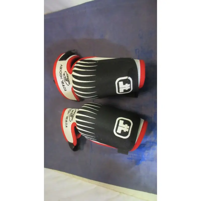 Used Total Hockey zyouth Large Hockey Elbow Pads