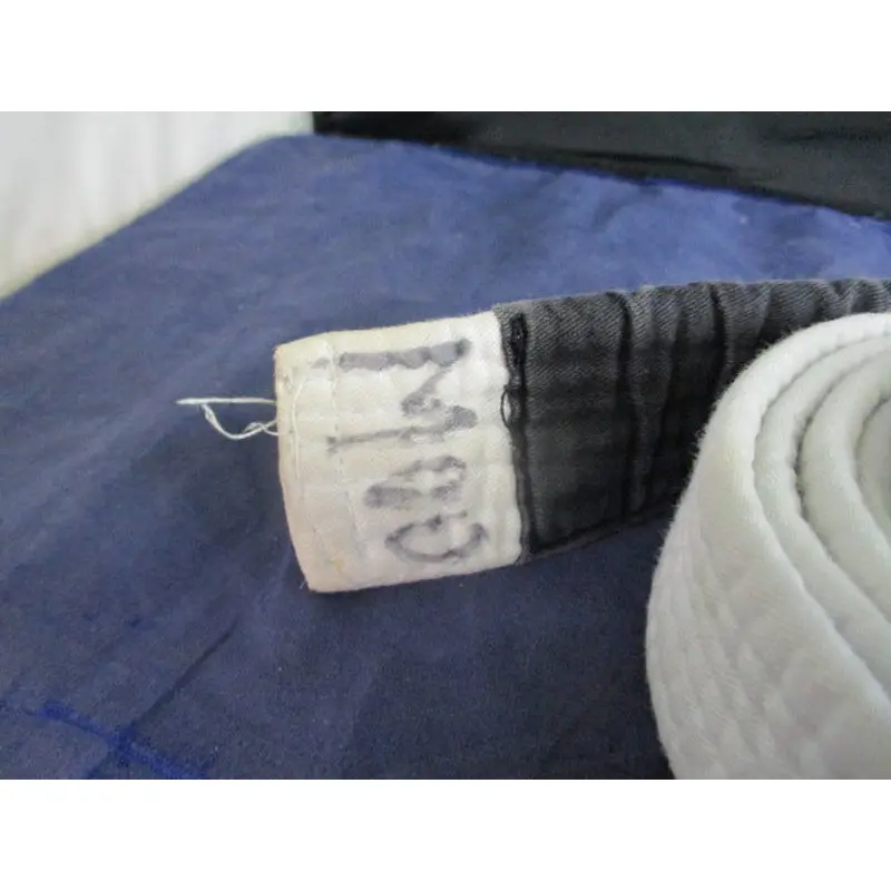 Used JB BJJ Brazilian Jiu Jitsu White Belt Size MOO