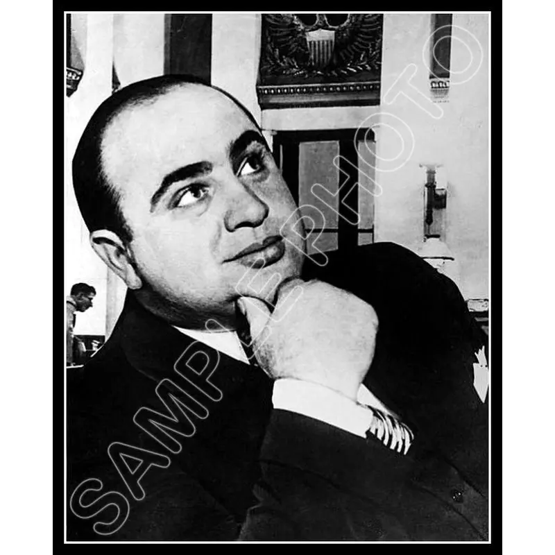 Al Capone 8X10 Photo - 2655