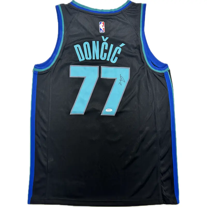 Luka Doncic signed jersey PSA/DNA Dallas Mavericks Autographed