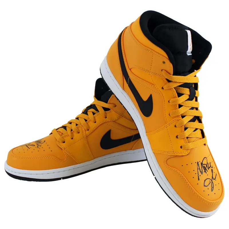 Lakers Magic Johnson Authentic Signed Air Jordan 1 Mid Shoes w/ Box BAS Witness