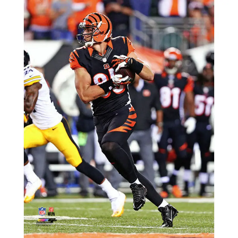 Tyler Eifert "TE Supreme" Cincinnati Bengals Premium NFL Poster Print - Photofile 16x20