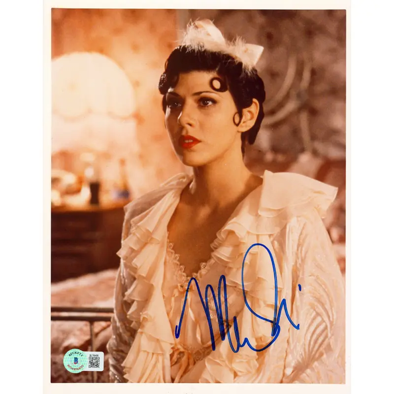 Marisa Tomei The Flamingo Kid Authentic Signed 8x10 Photo BAS #BL76498