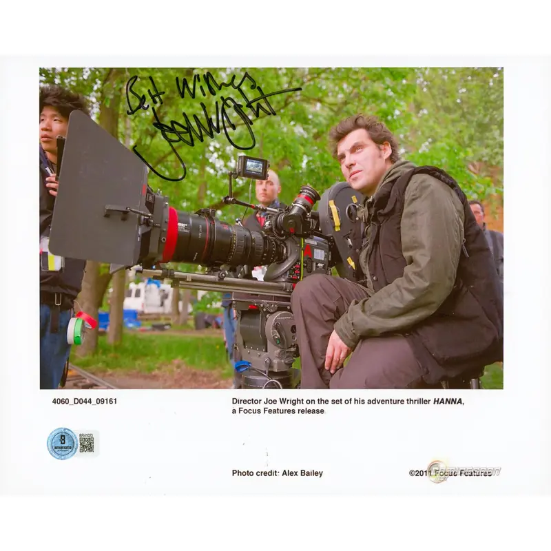 Joe Wright Hanna "Best Wishes" Authentic Signed 8.5x11 Photo BAS #BR41023