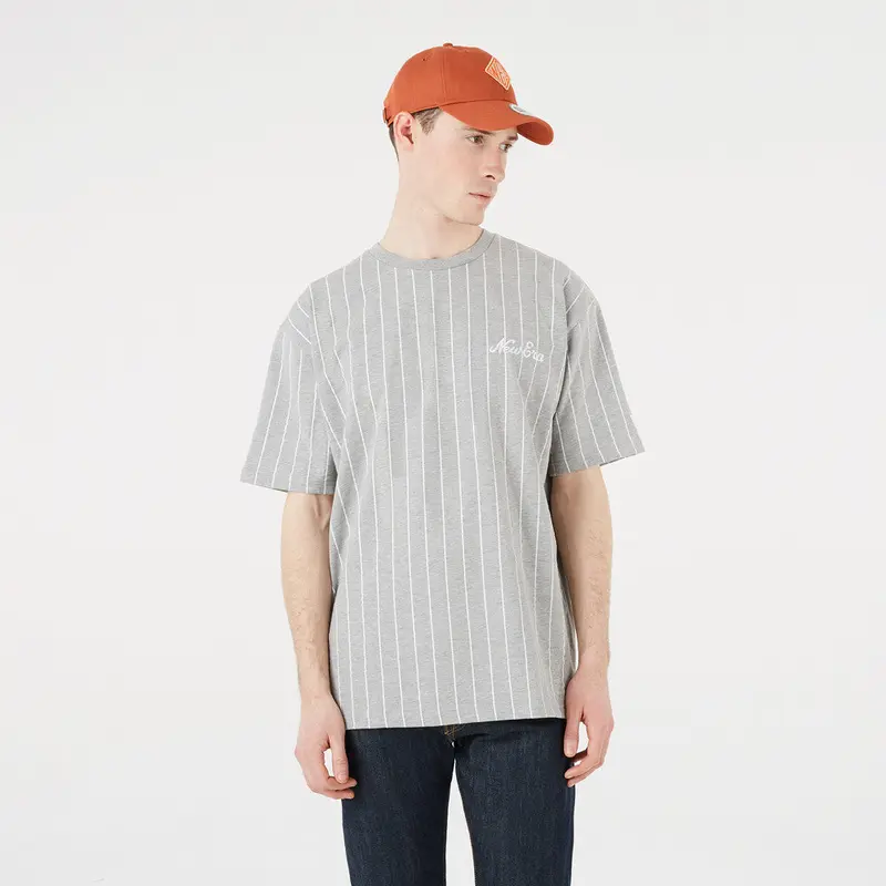 New Era Oversized Pinstripe Tee - Gr