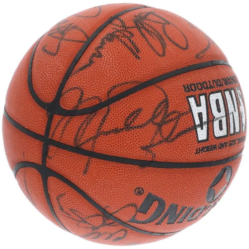 Michael Jordan 1991-92 Chicago Bulls NBA Champs Team Signed Basketball JSA COA