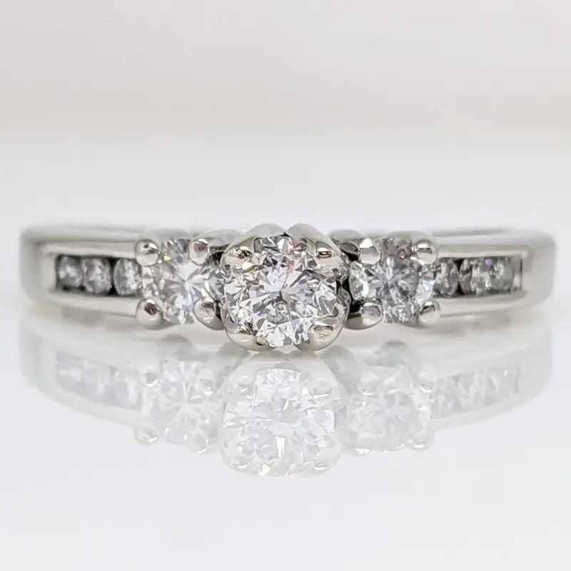 14K WHITE .43 CARAT TOTAL WEIGHT SI2 H DIAMOND ROUND (9) ESTATE TRINITY RING 2.9 GRAMS