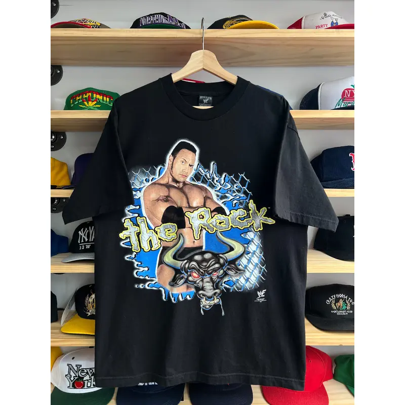 Vintage 1999 WWF The Rock Professional Hardcore Wrestling Tee Size Large