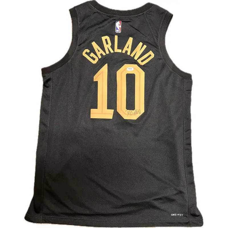 Darius Garland signed jersey PSA/DNA Cleveland Cavaliers Autographed
