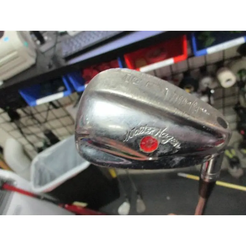 Used Walter Hagen 9 Iron