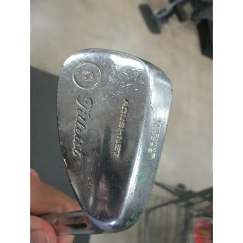 Used Titleist ACUSHNET Pitching Wedge - RHT