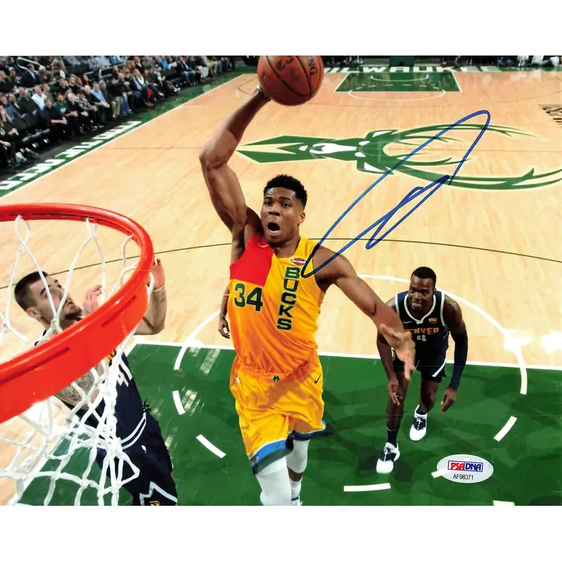 Giannis Antetokounmpo signed 8x10 photo PSA/DNA Milwaukee Bucks Autographed
