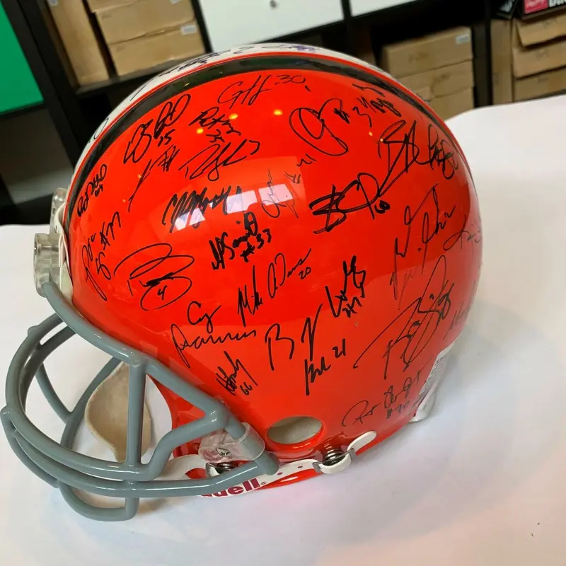 2009-2010 Authentic NFL Cleveland Browns Team Signed Full Size Riddell Helmet