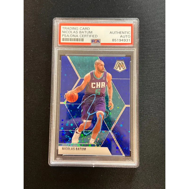 2019-20 Panini Mosaic #102 Nicolas Batum Signed Card AUTO PSA Slabbed Hornets