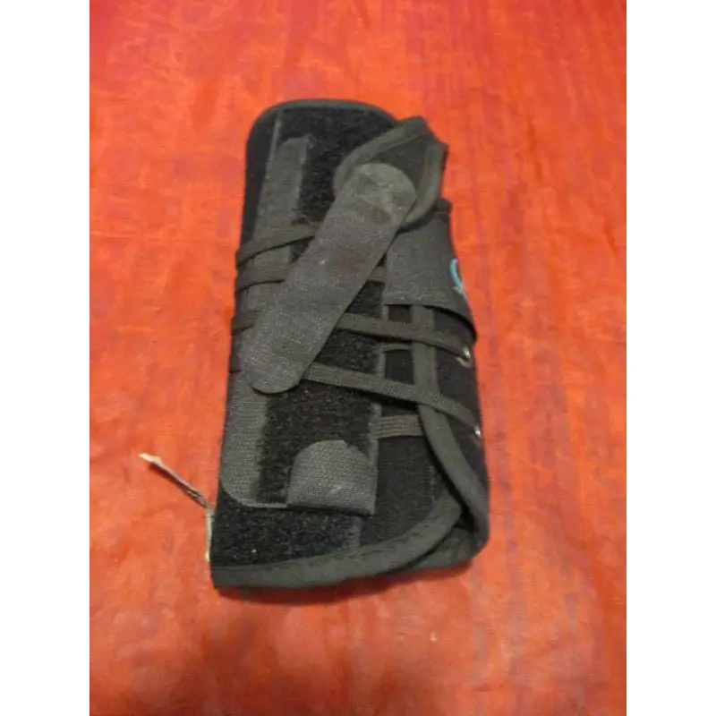 Used Titan Wrist Brace -Universal Left
