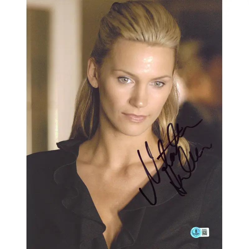 Natasha Henstridge The Whole Ten Yards Authentic Signed 11x14 Photo BAS #BS96946