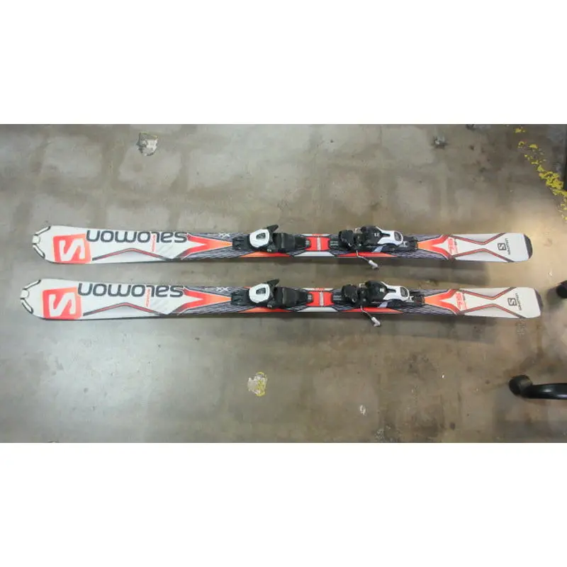 Used Salomon XDrive Downhill Skis w/ Salomon Bindings Size 154cm
