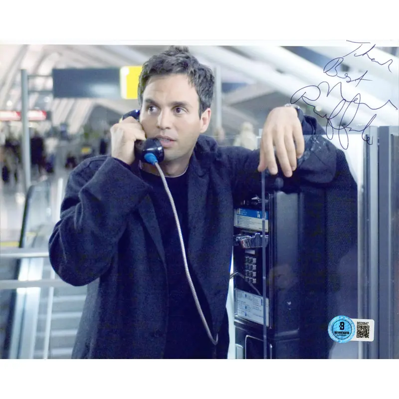 Mark Ruffalo The Avengers Authentic Signed Horizontal Photo 9x7.25 BAS #BS20647