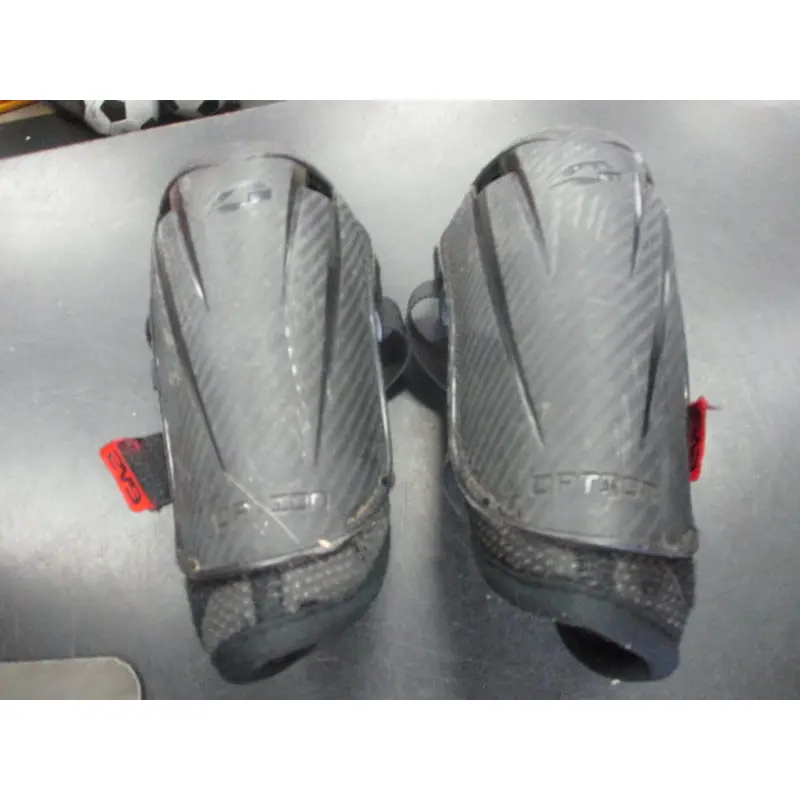 Used EVS Option Elbow Guards Level 1